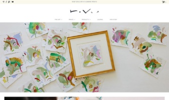 eCommerce website: Raven Roxanne